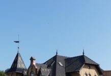 Institut für pfälzische Geschichte und Volkskunde mit neuem Dach