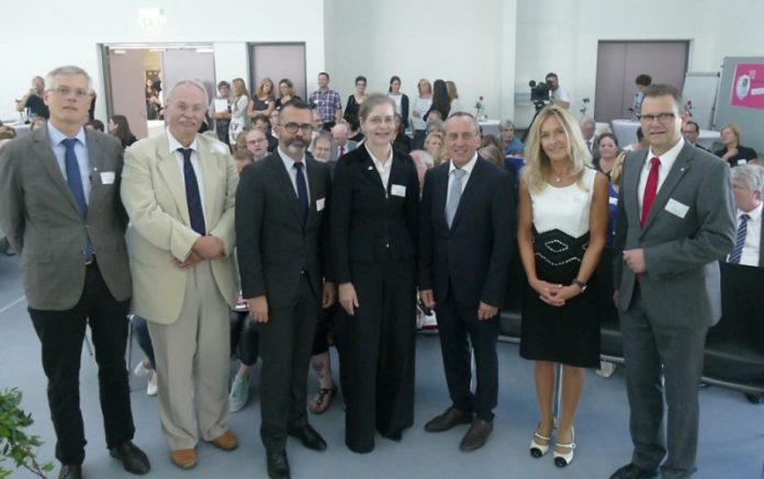 Foto_1_20_Jahre_zfh-Verbund__12.09.2018