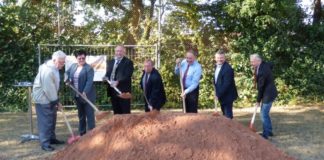 Spatenstich für Begegnungsstätte im Grübentälchen