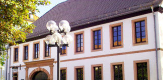 Integrationsministerin und Philosophie-Professorin im Gespräch: Integration, Toleranz und Identität im 21. Jahrhundert