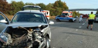 Schwerer Autounfall am Baalborner Kreuz