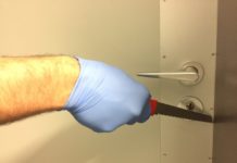 Brotmesser als Einbruchwerkzeug