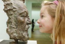 Riech mal – Welt der Sinne Familienführung mit Praxis im mpk