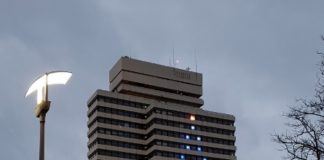 Lichtskulptur „Sternlicht Rot Blau“