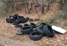 Altreifen illegal entsorgt – Zeugen gesucht!