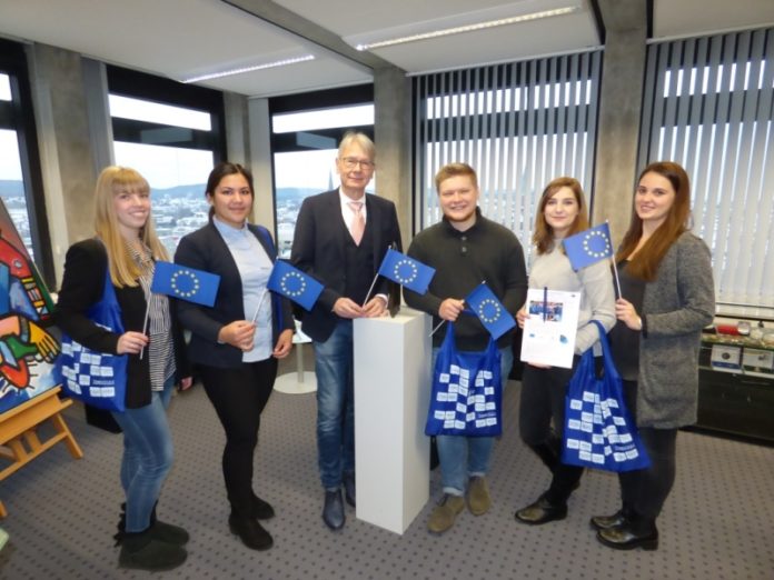 Azubis_Europawahl_OB_190130