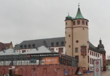 Komplexes Förderverfahren für Sanierung des Erweiterungsbaus