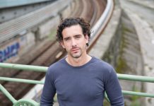 Sa, 23.02. Mark Peterssolo im Salon Schmitt