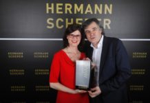 Gerlind Hartwig aus Kaiserslautern erfolgreich beim internationalen Speaker Slam