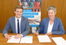 Bürgermeisterin unterzeichnet Vertrag mit Transferagentur Rheinland-Pfalz – Saarland