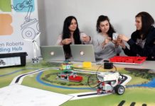 Mädchen und junge Frauen werden Nachwuchsprogrammiererinnen