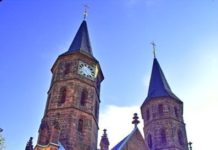 Christian Kim Sitzmann (Violine) gibt Benefizkonzert zugunsten Beeinträchtigter in Nordkorea