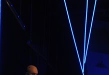 Außerirdischer landet auf Werkstattbühne – „Mein ziemlich seltsamer Freund Walter“ ab 10. Mai am Pfalztheater