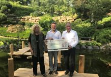 Stadtsparkasse spendet 3 000 Euro an den Japanischen Garten