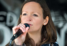 Kira Ludlow – Singer-Songwriterin / Deutsch Pop, im WebEnd 12.09.