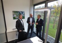 Clevere Büro-Lösungen in bester Lage – OB und WFK besichtigen Regus auf der Europahöhe