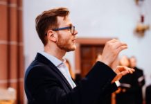 Konzert mit Motetten der Bach-Familie: professionelles Vokalensemble Ascensus in der Marienkirche