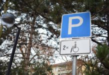 Operation Enable: Behindertenparkplätze gehören den Behinderten