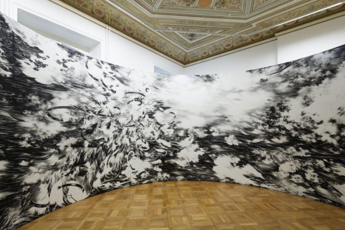 Julia-Steiner_Out-of-Horizon_2012