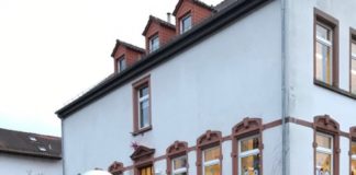 Schulwegüberwachung in der Erlenbacher Straße