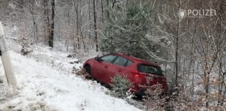 Zu schnell auf schneeglatter Fahrbahn