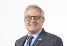 Theo Wieder wird 65 – Seit 16 Jahren ist der ehemalige Frankenthaler Oberbürgermeister Bezirkstagsvorsitzender