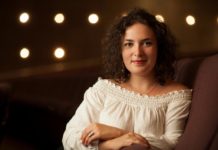 Musikcafé digital: Deutsche und russische Lieder mit Polina Artsis und Peter Breunig