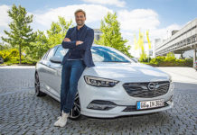 Neuer OpelStore eröffnet: Die ersten 100 Kunden erleben exklusive Opel-Momente