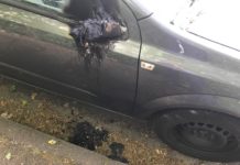 Brandstiftung: Fahrzeugspiegel angezündet – Zeugen gesucht!