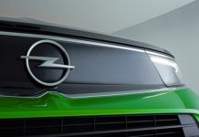 Legendäres Logo: Neuer Opel Mokka zeigt als erster den neuen Blitz