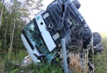 A6/Ramstein-Miesenbach, Auf Pannenfahrzeug gekracht – Lkw-Fahrer schwerverletzt