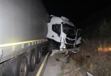 A6/Kaiserslautern, Unfall im Baustellenbereich – Sattelzug durchbricht Schutzplanken