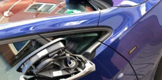 Spiegel abgetreten – Zeugen gesucht!