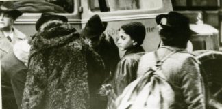 Acrylbilder und historische Fotos zu Gurs