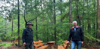 Neue Sitzgelegenheiten im Stadtwald – Kiefer dankt Humbergturm-Verein für Sachspende