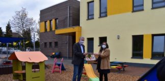 Spielen, lachen, toben: Die neue Kita Mini Max erfreut Jung und Alt