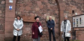 Verabschiedung nach 51 Arbeitsjahren – Bürgermeisterin Beate Kimmel dankt Ehrentraud Weiß für ihre treuen Dienste