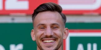 Operation bei Simon Skarlatidis