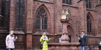 33. Lautrer Weihnachtsmarkttasse ab sofort in der Tourist Information erhältlich