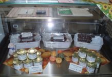 Frisches Fleisch vom Lamm und Glanrind – Weihnachtsaktion des Hofladens im Hofgut Neumühle