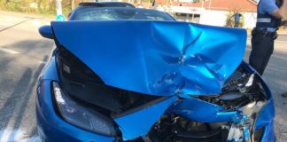 Verkehrsunfall mit einem Leichtverletzten und erheblichem Sachschaden