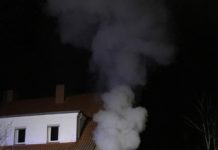 Vorbau einer Doppelhaushälfte in Brand