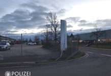 In Zaun gekracht und weggefahren – Zeugen gesucht!