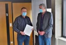 „Ich knoddele einfach unwahrscheinlich gern‘“ – Hausmeister der Kottenschule in den Ruhestand verabschiedet