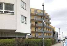 Straßenlaterne gerammt – Zeugen gesucht!