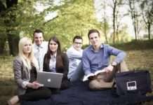 Einladung zu den Infoveranstaltungen für das im Oktober 2021 beginnende VWA Studium