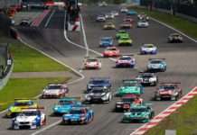 Zwei Top-10-Plätze für Mike Jäger auf dem Nürburgring