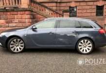 Wer hat den Opel Insignia gerammt?