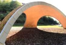 Holzpavillon mit Recycling-Elementen: Architekt mit Preis für beste Publikation gewürdigt