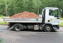 LKW fast um die doppelte Menge überladen